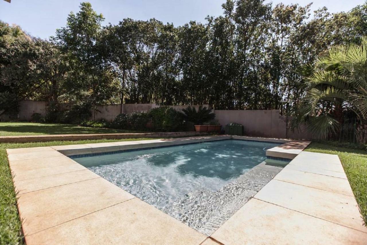 Houghton Place Johannesburg Bagian luar foto