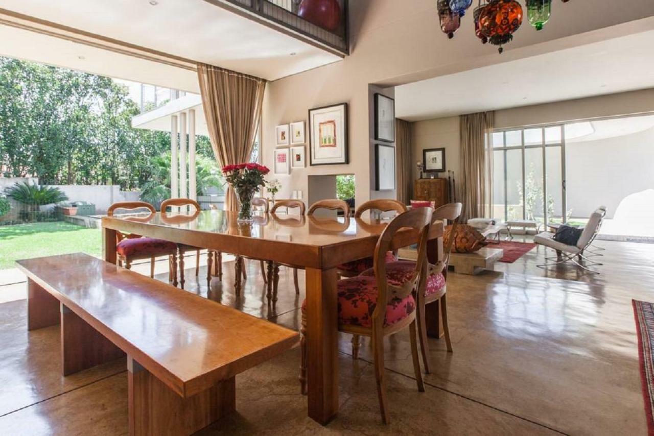 Houghton Place Johannesburg Bagian luar foto
